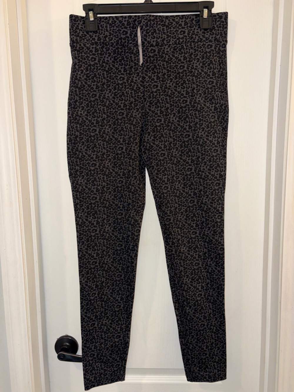 Loft Leopard Print Black Gray Leggings